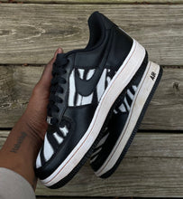 Load image into Gallery viewer, Vintage Zebra