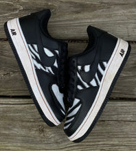 Load image into Gallery viewer, Vintage Zebra